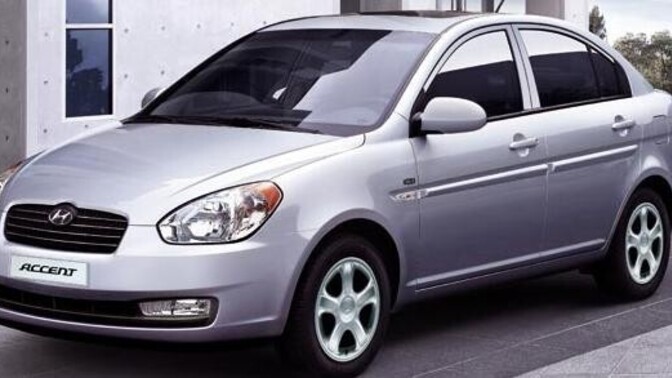 Hyundai Accent Era Alınır mi sizce Nasıl otomobil?