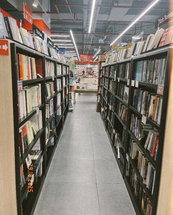 Kitapçılarda neden aradığımız kitaplar var ama yok?