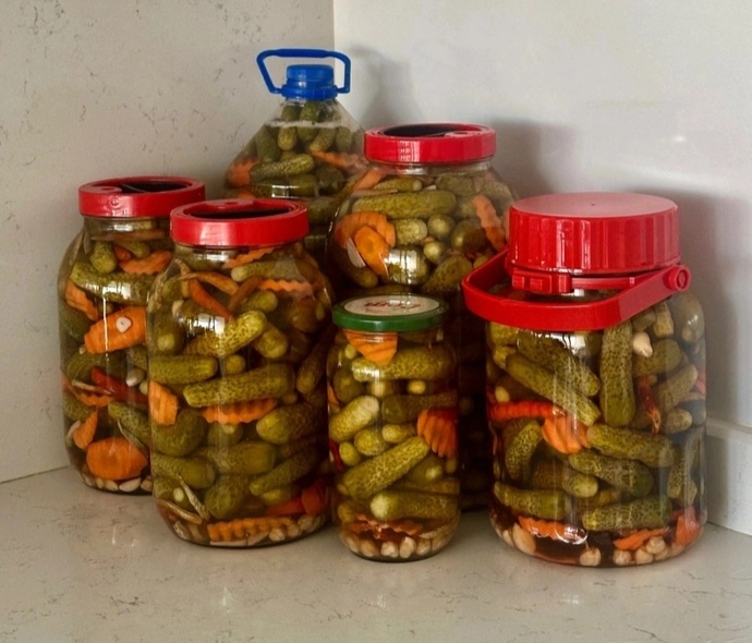Turşuyu kendiniz mi yapıyonuz hazır mı alıyonuz?
