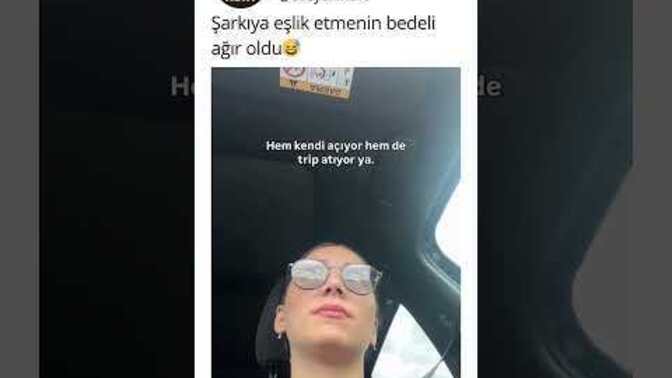 Eşiniz/ sevgiliniz yanınızda böyle manidar şarkılar dinleyebilir mii?