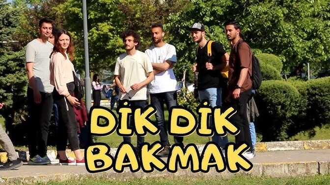 Biri sana dik dik bakarsa ne yaparsın?