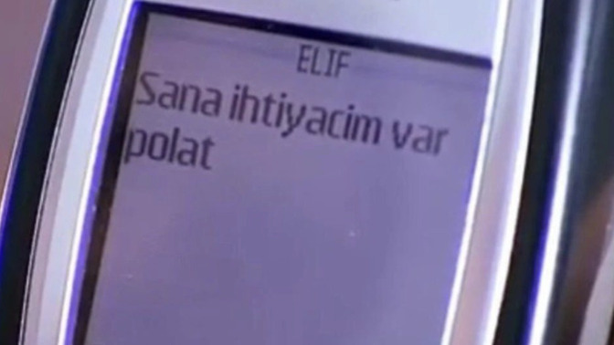 Bugün "eski sevgiliye mesaj atma" günü imiş. Eski sevgilinizden mesaj gelse ne yanıt verirsiniz?