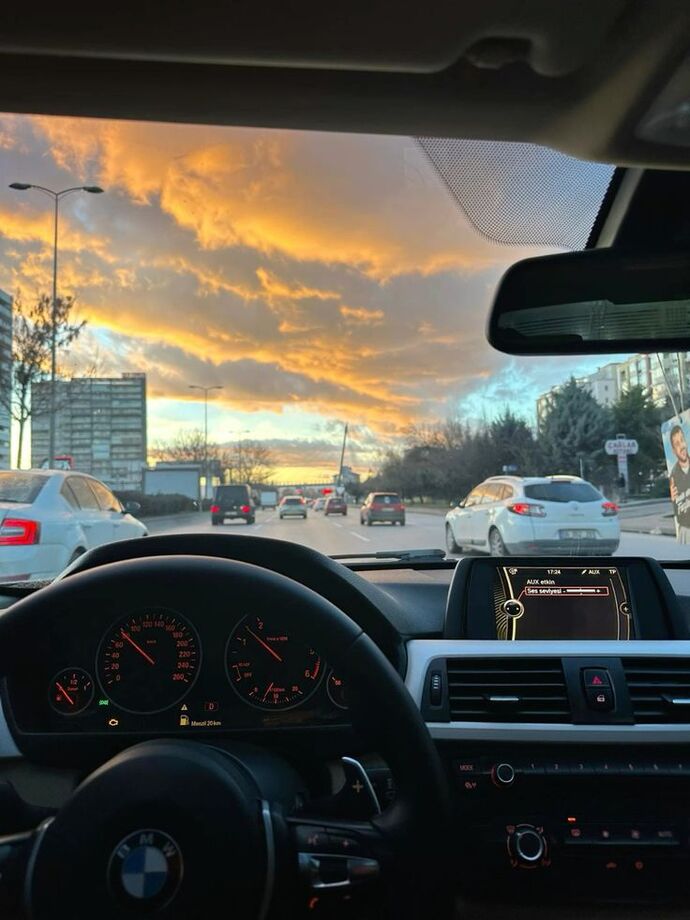 Sabah saatlerinde araba kullanmak size kolay mı geliyor yoksa zor mu?