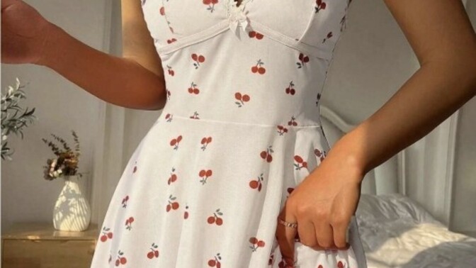 Tatli ama seksi bir gecelik almak istiyorum. Sizce hangisi daha iyi?