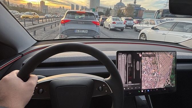 Trafikte size eşlik eden birileri oluyor mu?