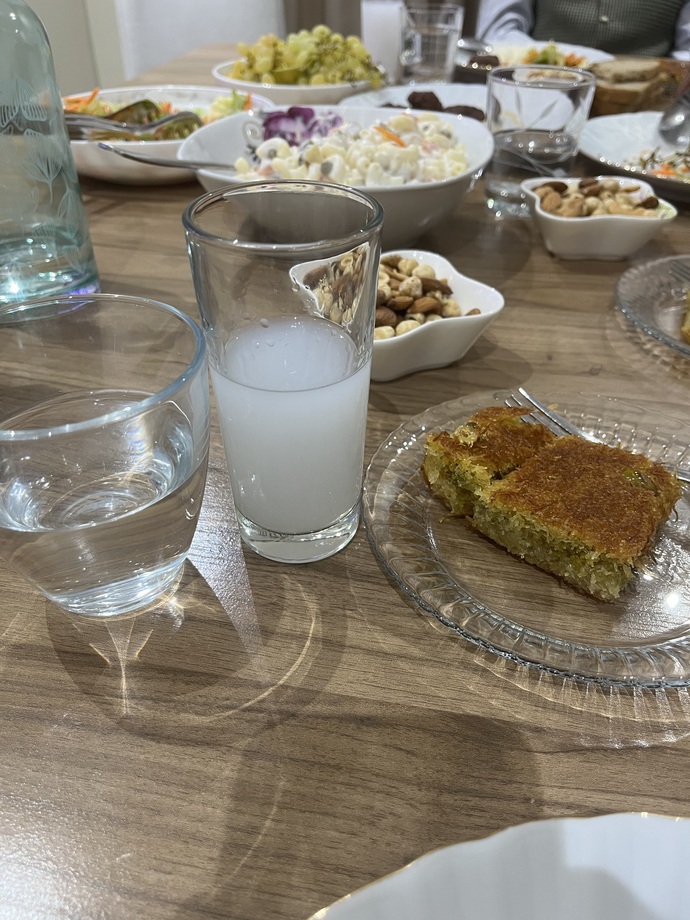 Rakı masasında ne tür meze tercih edersiniz?