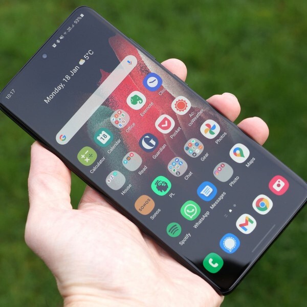 Galaxy S21 Ultra 2025 yılında alınır mı sizce?