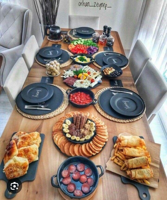Güzel bir kahvaltının assolisti nedir?