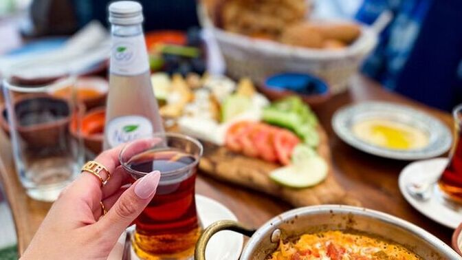 Çayın yanına en çok ne yakışıyor sence?