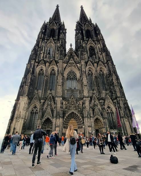 Köln Katedraline giden var mı aranızda?