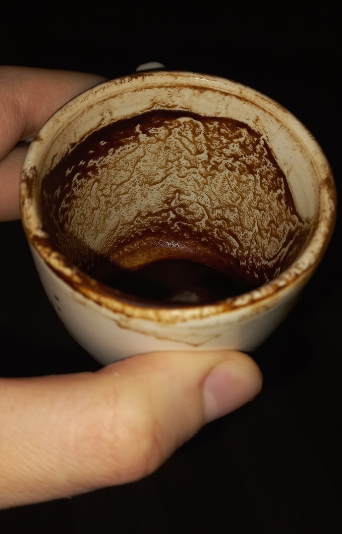 Evet beyler ve bayanlar bebisler falima bakan var midir ajaba ne diyor bu fal? hisleri olan bakabilirler mi?