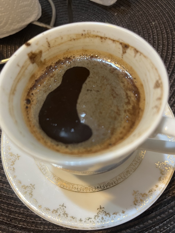 Fal bakmak için içmiyorum ama denk geldiğim süliet bu