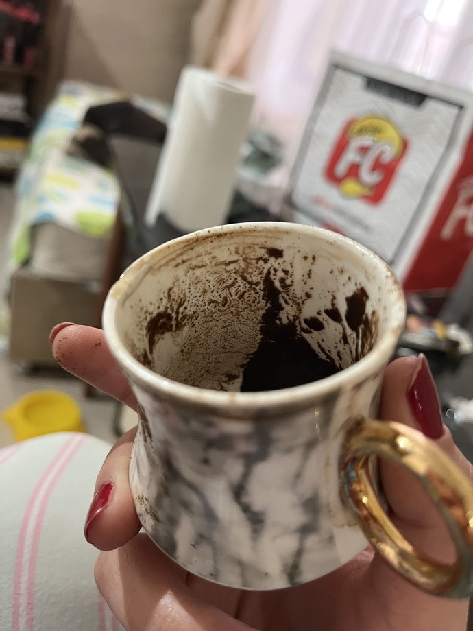 Falıma bakar mısınız?