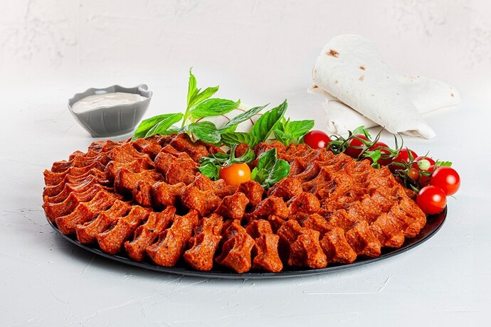 Bu saatte çiğ köfte yenir mi?