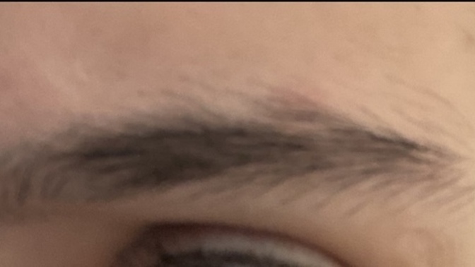 Kaşlarım çok kalın değil mi aldırmalıyım, ilk defa hafif kavis vereceğim güzel durur mu?