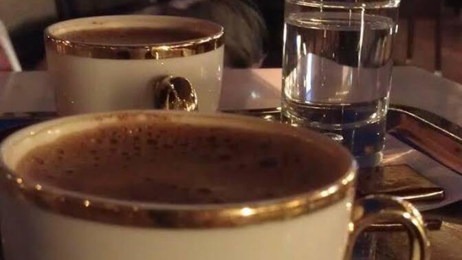 Akşam saatlerinde kahve mi çay mı?