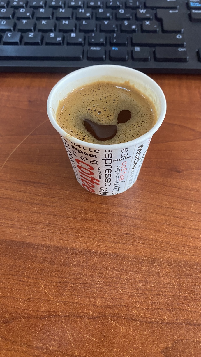 Kahve isteyen var mı 🙄 ?