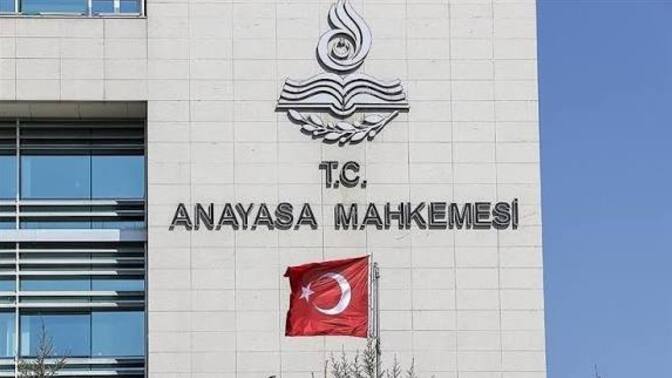 Evlendikten sonra kadınların zorunlu kütük değişikliği hakkında görüşünüz nedir?