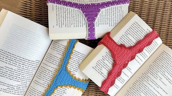Kız arkadaşım kitap okumayı çok seviyor, ona tanga kitap ayıracı hediye etsem ayıp mı olur?