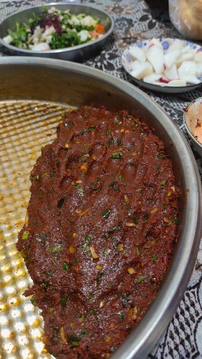 Çiğköfte yapmadım yer misiniz?