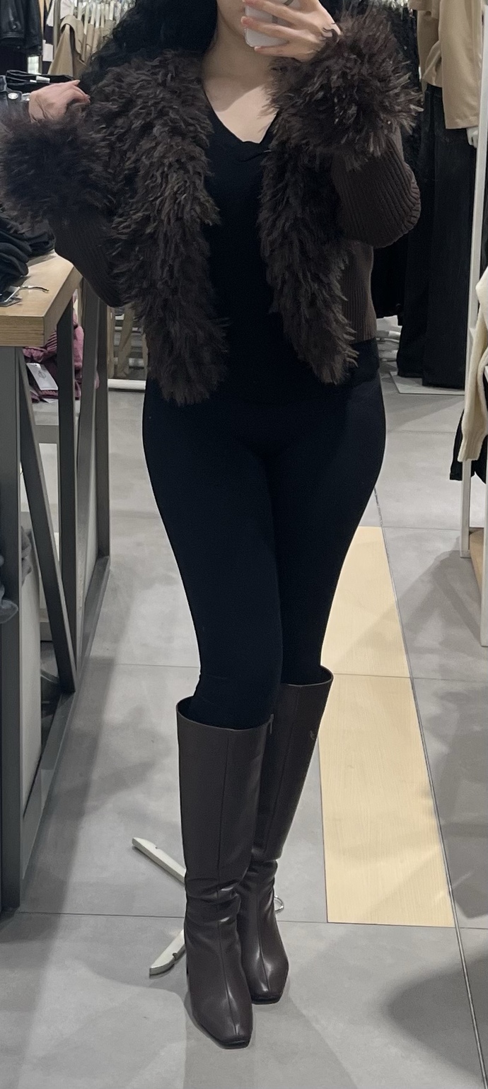 Bu üst çok mu kokoş sizce yoksa iyi mi?
