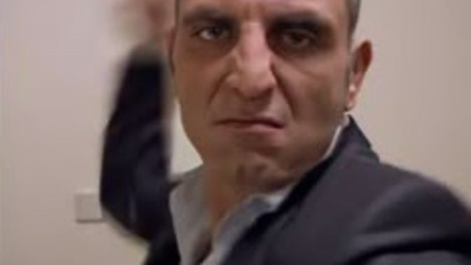Sinirlenince nasıl birine dönüşüyorsun?