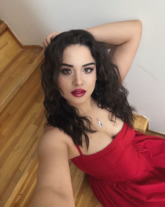 Makyaj malzemelerini paylaşır mısın, yoksa kimseye dokundurtmaz mısın?