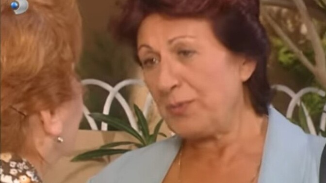 Arkadaşlar şu yaprak dökümünde 2. bölümde Fikretin kaynanası kim ya? Bunu bi yerde daha gördüm bulmazsam ölcem 🤣?