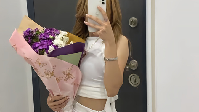 Çiçek 💐 alanınız var mı?