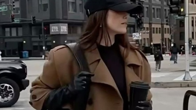 Uzun trenchcoat mu kısa mı tercih ediyorsunuz?