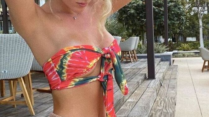 İnce bel bir kadında zarafetin sembolü mü, yoksa çekiciliğin gizli silahı mı?