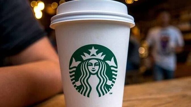Starbucks'a gitmek özentilik midir?