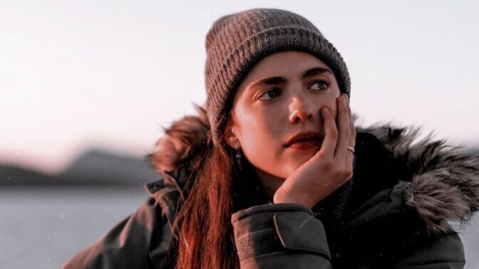 2 haftalık evliyim, eşim Tinder kullanmış. Nişanlıyken de üyeymiş, şimdi ne yapmalıyım?