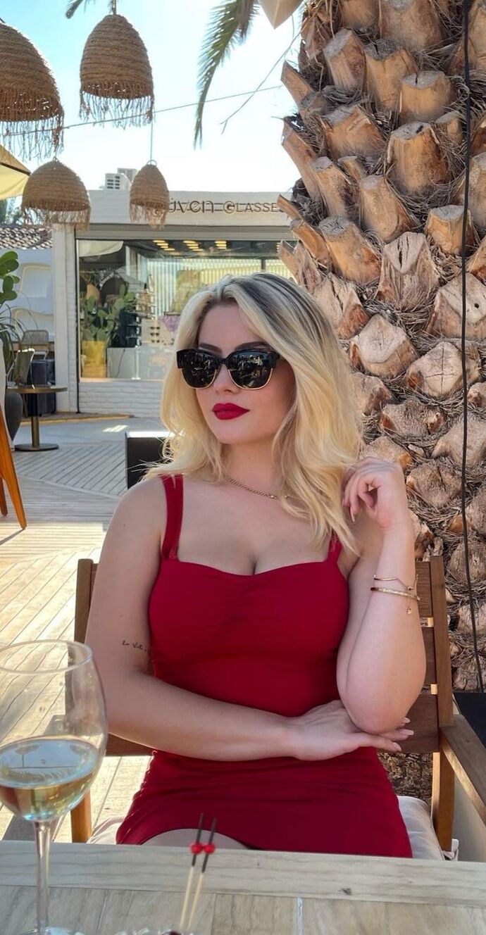 Kilo alınca çirkin hissediyor musunuz kendinizi?