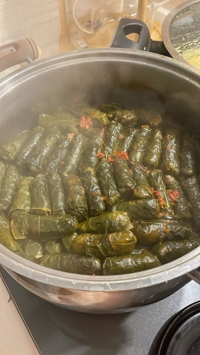 Peki sevdiği için sarma yapan bayan sizce seviyor mudur?