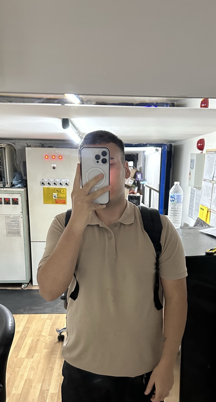Boy 167cm ideal kilonun 14kg üstündeyim önce kilo mu verim yoksa şimdi ağrılık vs çalışım mı?
