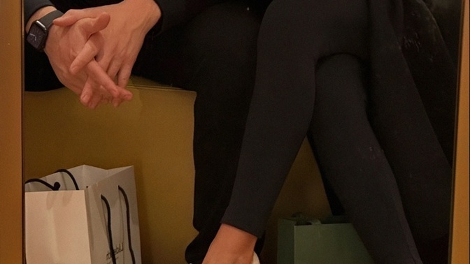 Sizce Hediyeyi Birlikte Mi Almak Daha Heyecanlı, Yoksa Sürpriz Mi?