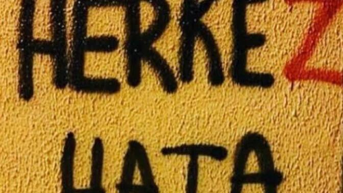 İnsan her önüne çıkanı bir hata diye atacak olursa, doğruya ne zaman rastlayacak?