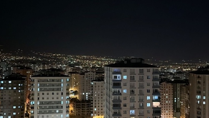 Bütün kızların nden gözü yükseklerde?