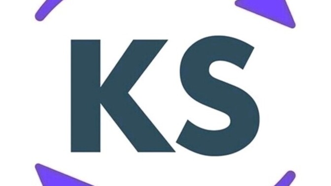 Hafta sonunun ilk gecesinde uyuyamayan arkadaşlar nasıl vaktini geçiriyor?