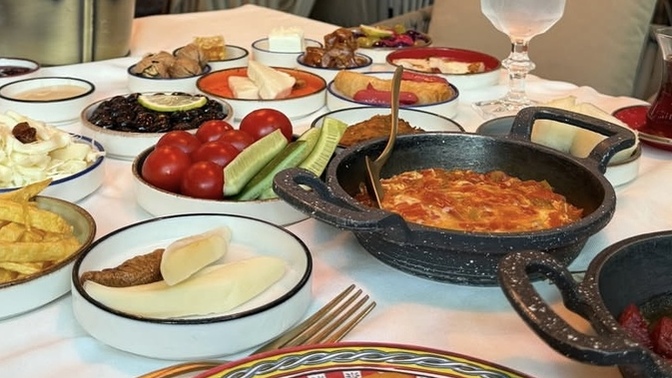 Gudmormikk🙃 pazar kahvaltının olmazsa olmazı diyet bozduranı nedir?