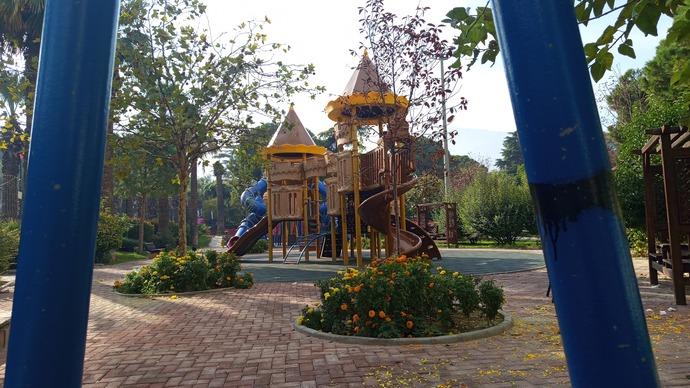 .. oyun parkı