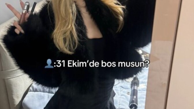Böyle kızların yanında hiç şansımız yok gibi geliyor yanılıyor muyum 😂?
