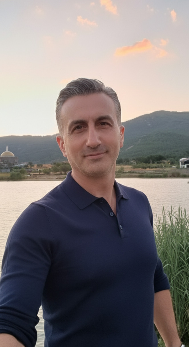 Astigmatım için gözlük alıp kullanmak istiyorum. Sizce bana nasıl bir gözlük yakışır?