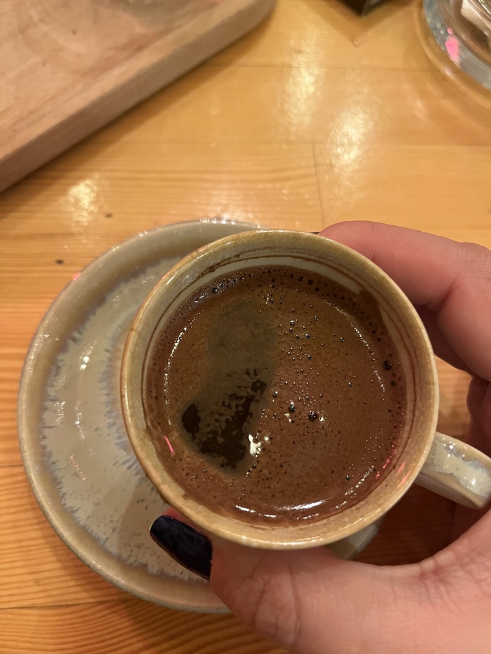 Kimlere salı akşamı kahvesi ısmarlayayım?