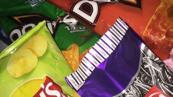 Gece gece cips yenir mi?