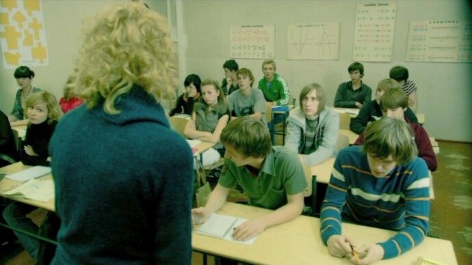 Okul Zorbalığı Temalı Klass (The Class, Sınıf) Adlı Sarsıcı Filmi Hakkında Ne Düşünüyorsunuz?