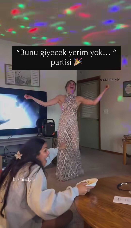 Böyle bir partiye katılacak olsaydınız, ne giyerdiniz?