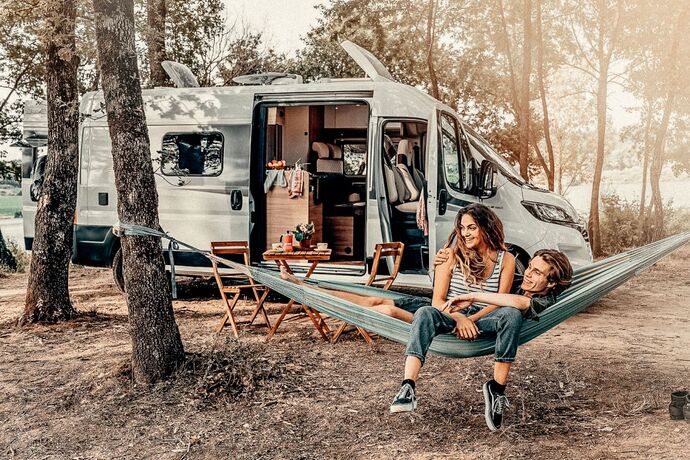 Karavanla hem tatil yapıp hem ülkenin her yerini gezmek ister misin?