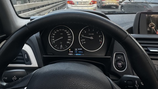 Trafikte sıkıldığınızda napıyorsunuz?